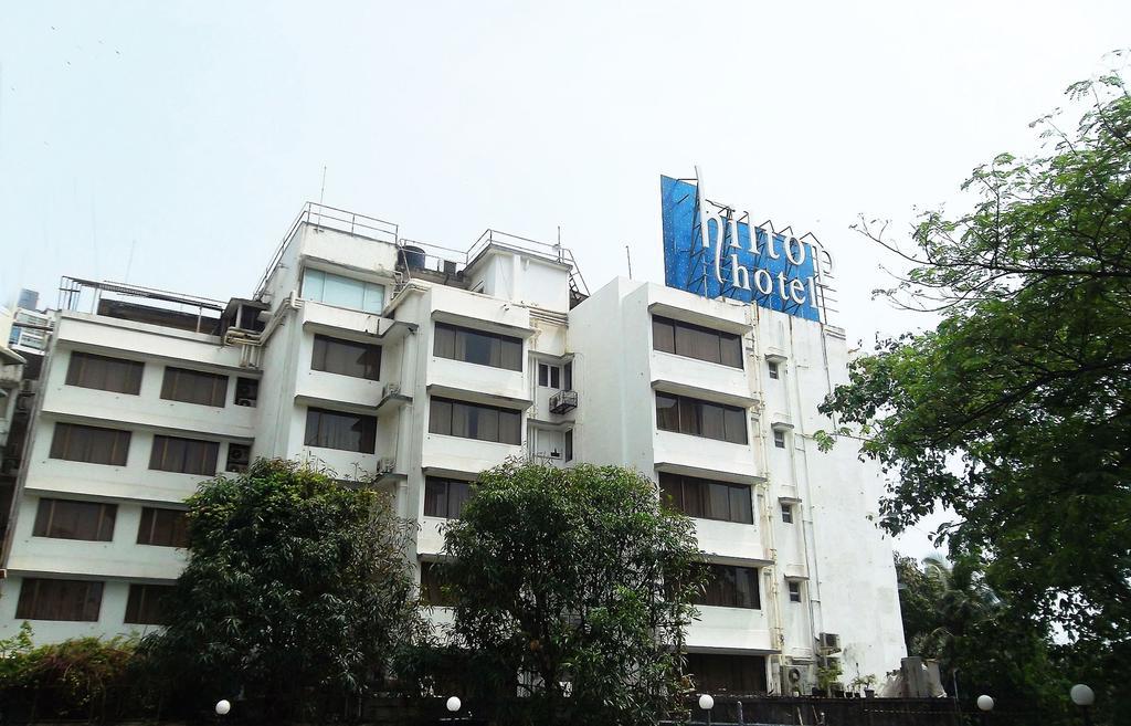 Hiltop Hotel Mumbai Bagian luar foto