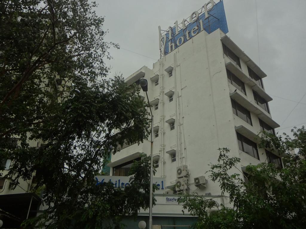 Hiltop Hotel Mumbai Bagian luar foto