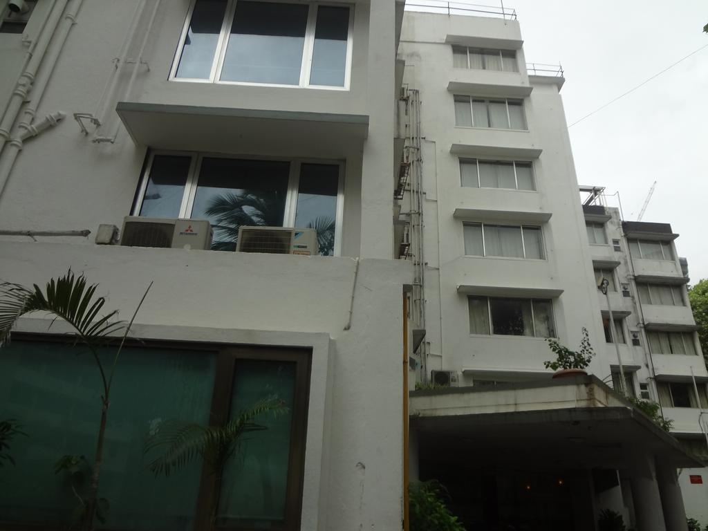 Hiltop Hotel Mumbai Bagian luar foto